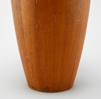 A teak ice bucket by Jens H Quistgaard for Dansk Designs, 1950/60s.
