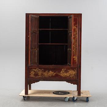 A Chinese cabinet, second half of the 20th century.