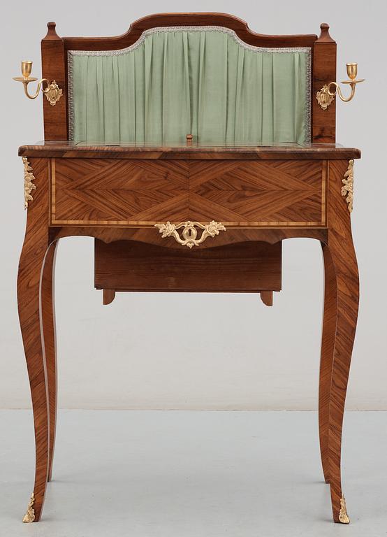 A Swedish Rococo 18th century dressing table in the manner of J. J. Eisenbletter.