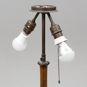 GOLVLAMPA/BORD, 1920-30-tal.