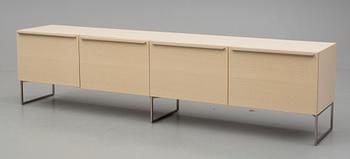 SIDEBOARD, "Porro", Piero Lissoni, modern tillverkning.