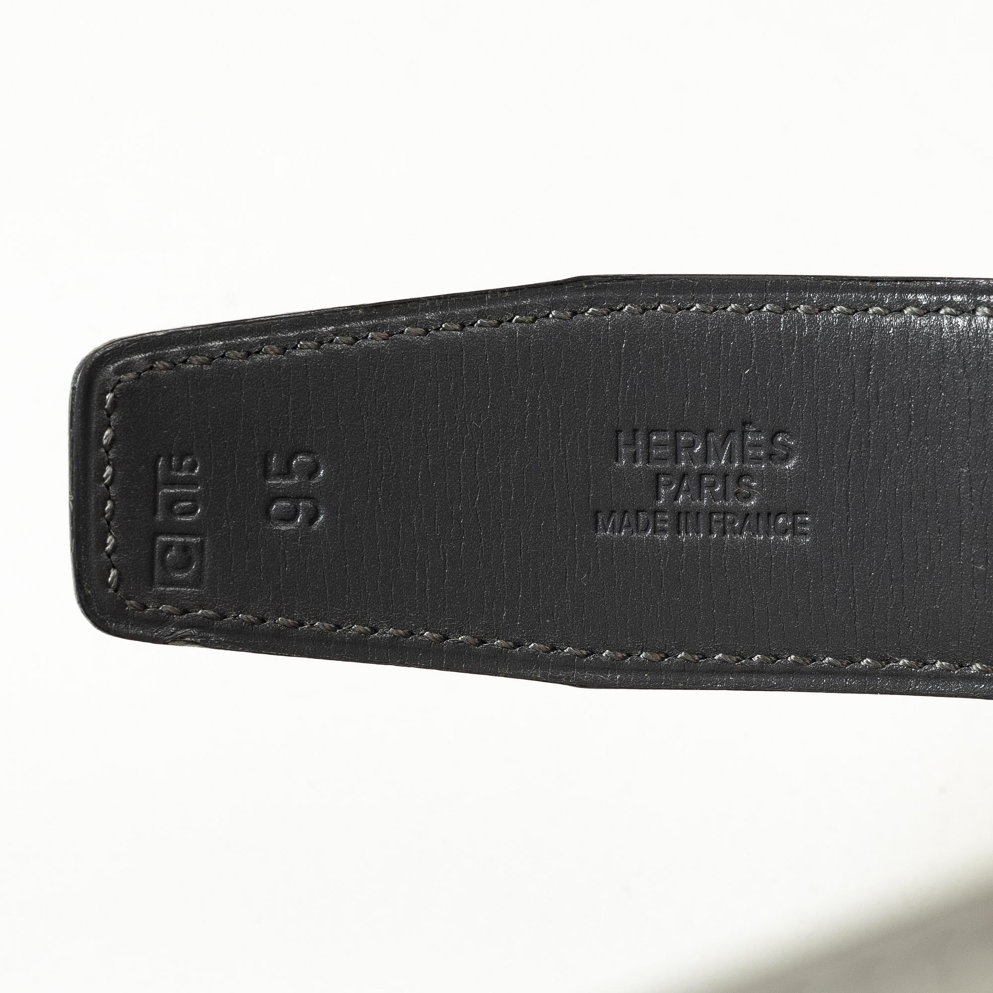 Hermès, Belt, 2 pieces with a buckle.