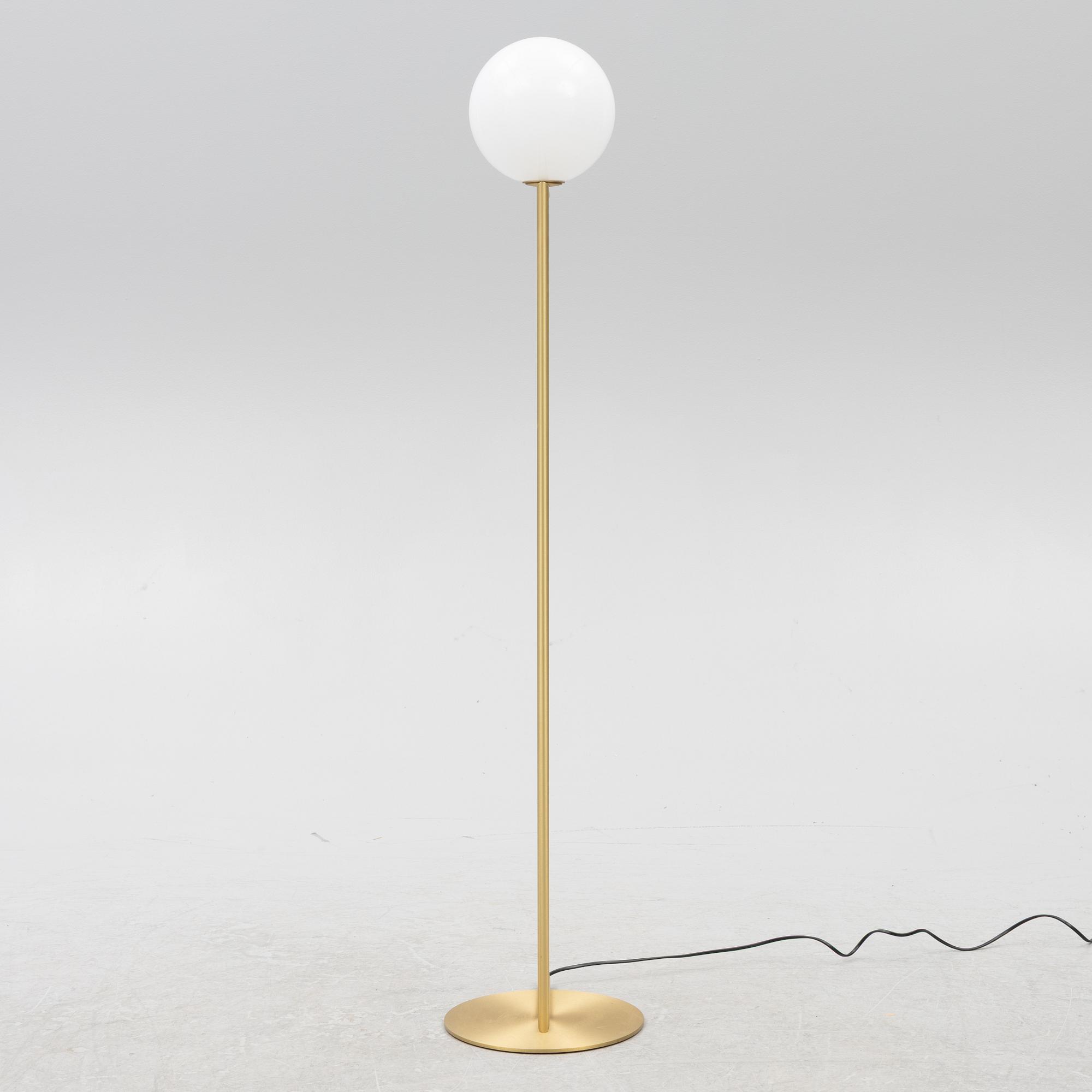 Michael Anastassiades, Floor lamp, IC Lights F1, Flos, Italy.