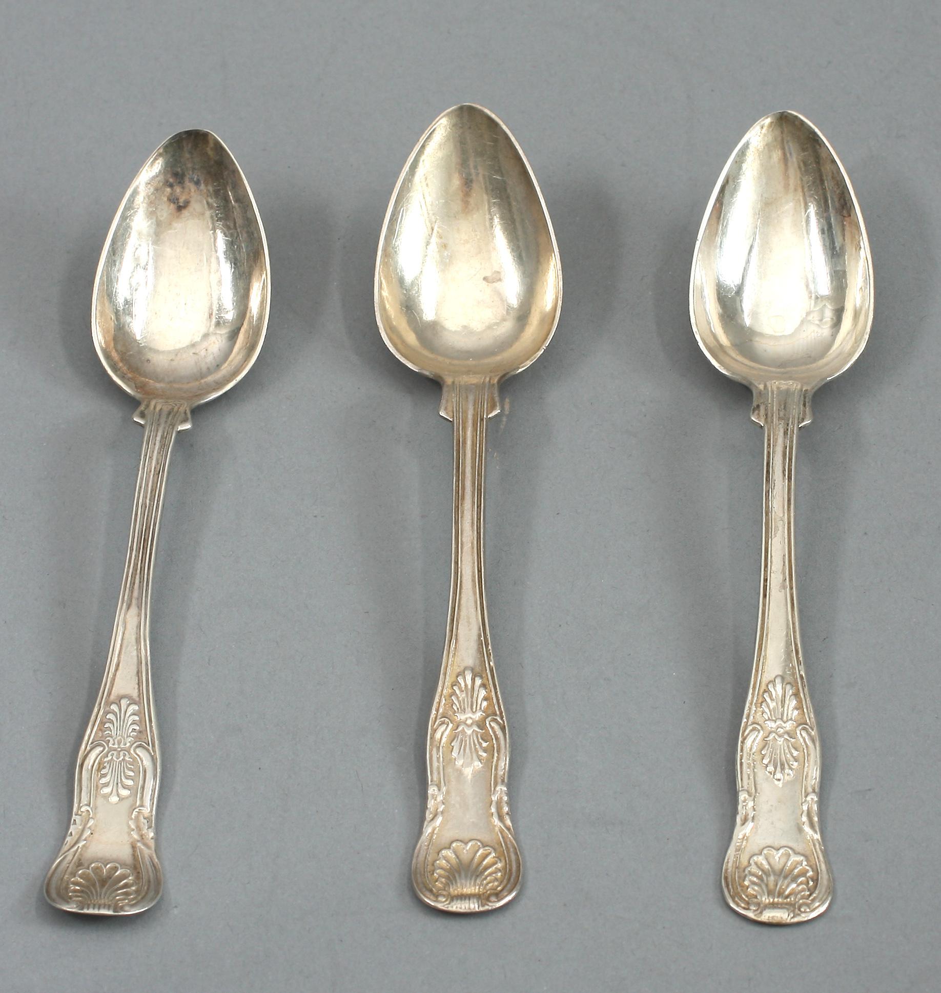 PARTI SILVER, 16 delar. Div mästare o ålder. Tot 369gr.