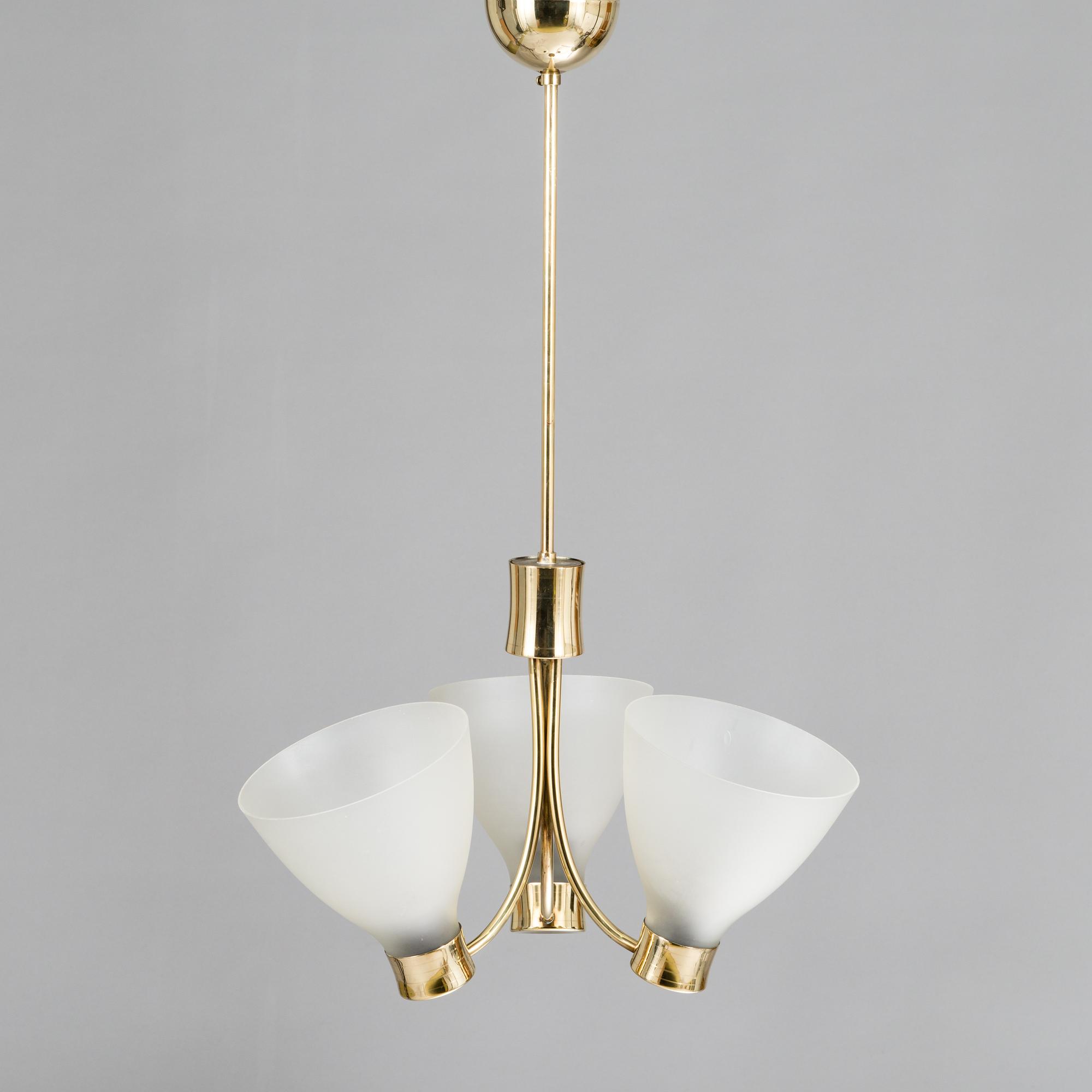 Lisa Johansson-Pape, taklampa, modell 213-3, Stockmann, Orno, 1900-talets mitt. Höjd 90 cm.