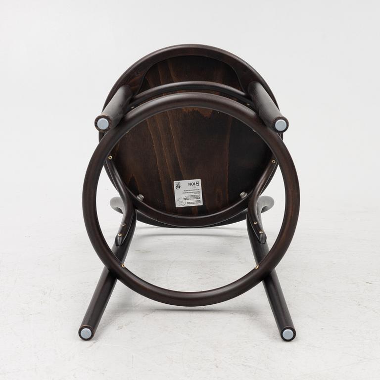 A set of four model '14' chairs, Ton.