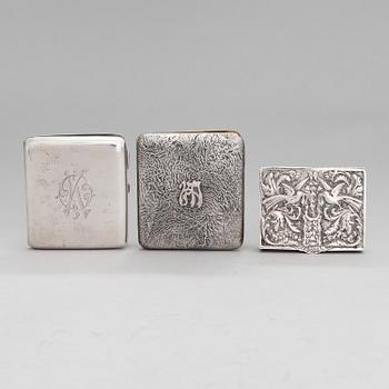 SAVUKERASIOITA, 2 kpl, ja RASIA, hopeaa, Suomi ja Espanja, 1900-luku.