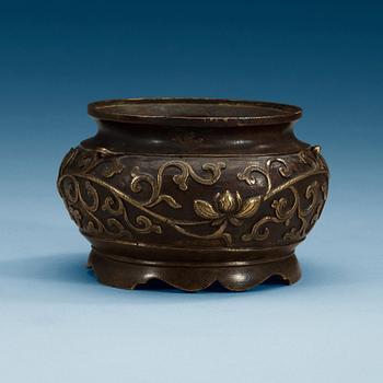 A bronze censer, Qing dynasty, 19th Century.