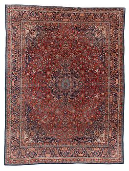 297. A carpet, semi-antique Kashan, ca 364 x 274 cm.