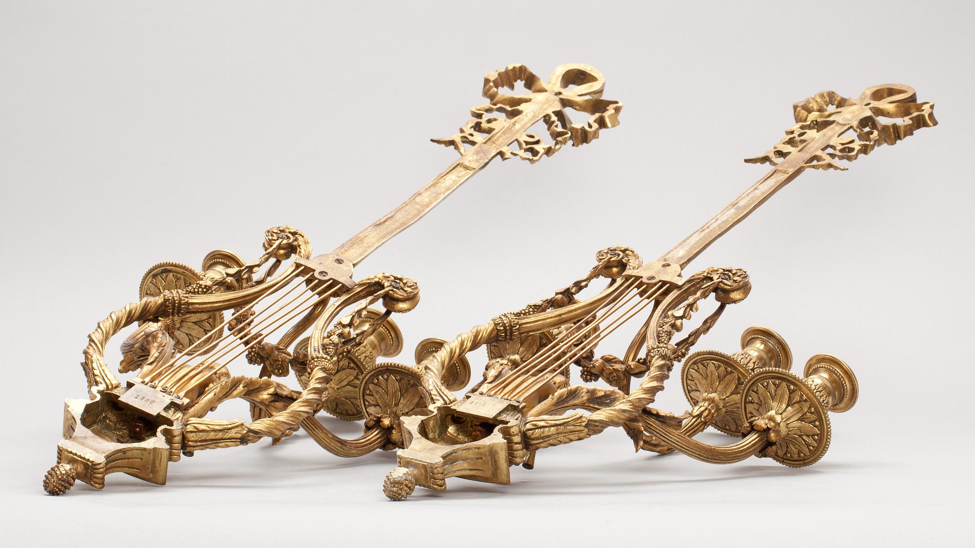 VÄGGAPPLICKER, ett par, omkr 1900.