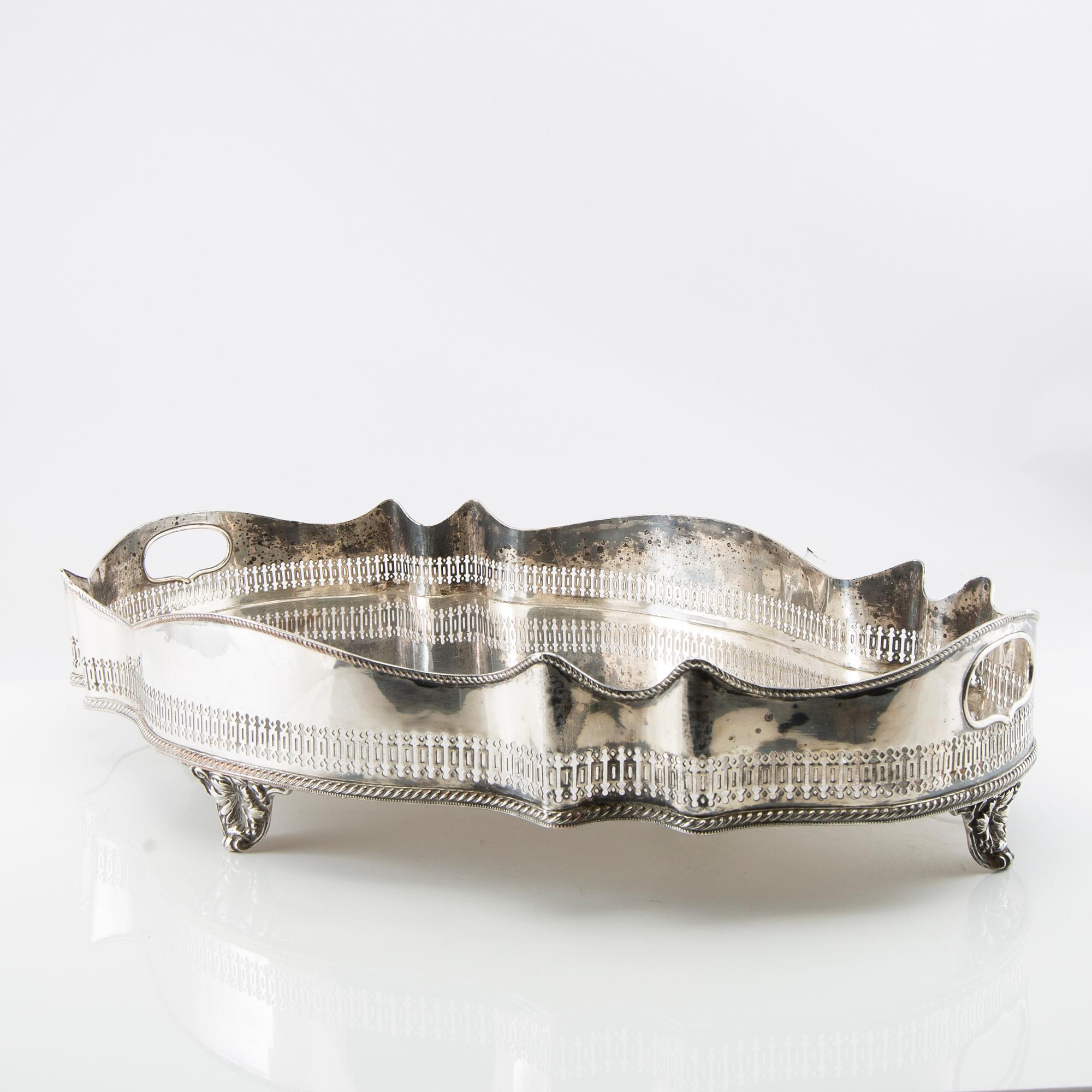 Tray Antwerp, first half of the 20th century, silver plate.