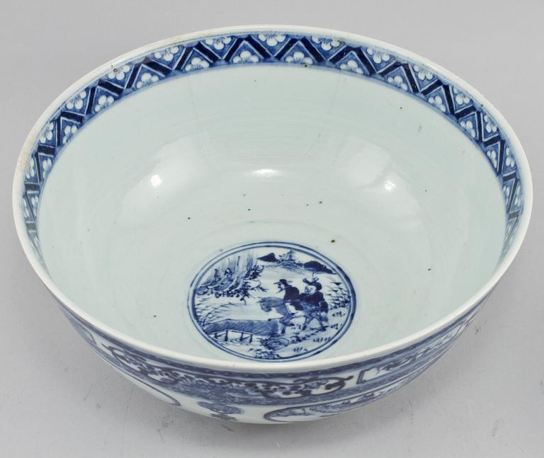 SKÅLAR, 2 st, porslin, Kina, 1800/1900-tal.
