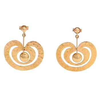 Tapio Wirkkala, örhängen, "Äpple", 18K guld.