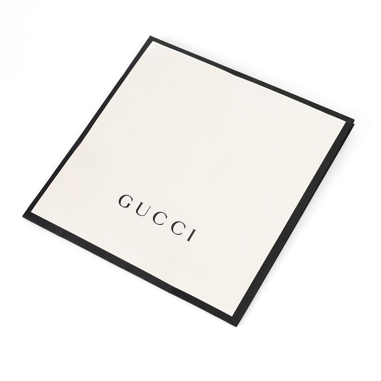 Gucci, Sarong / sjal, "Flora".