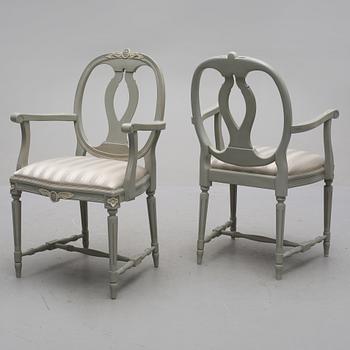 KARMSTOLAR, ett par, gustaviansk stil,