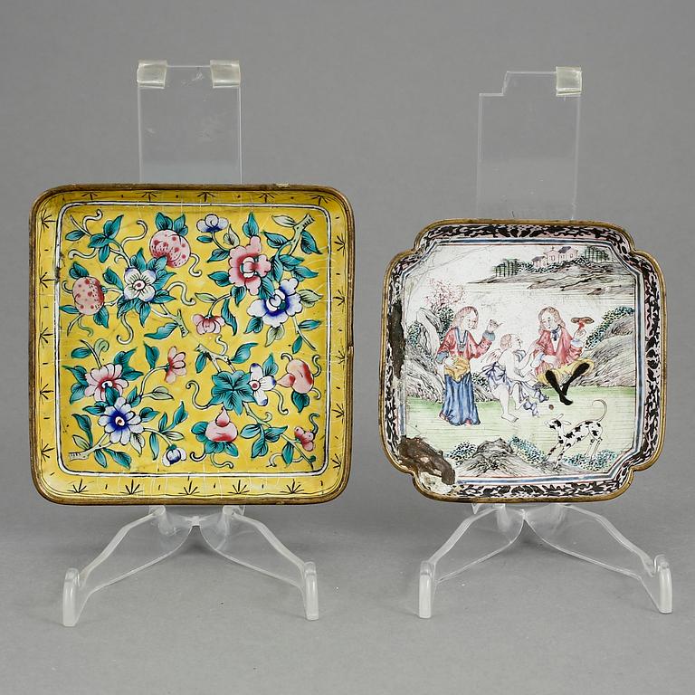 FAT, 2 stycken, emalj, Kina, 17/1800-tal.