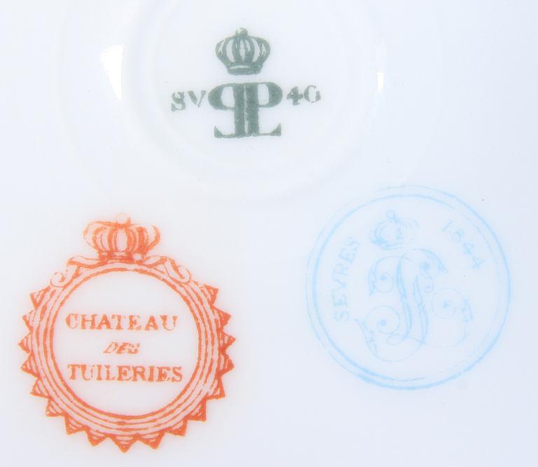 TALLRIK, porslin märkt "Sevres 1844".