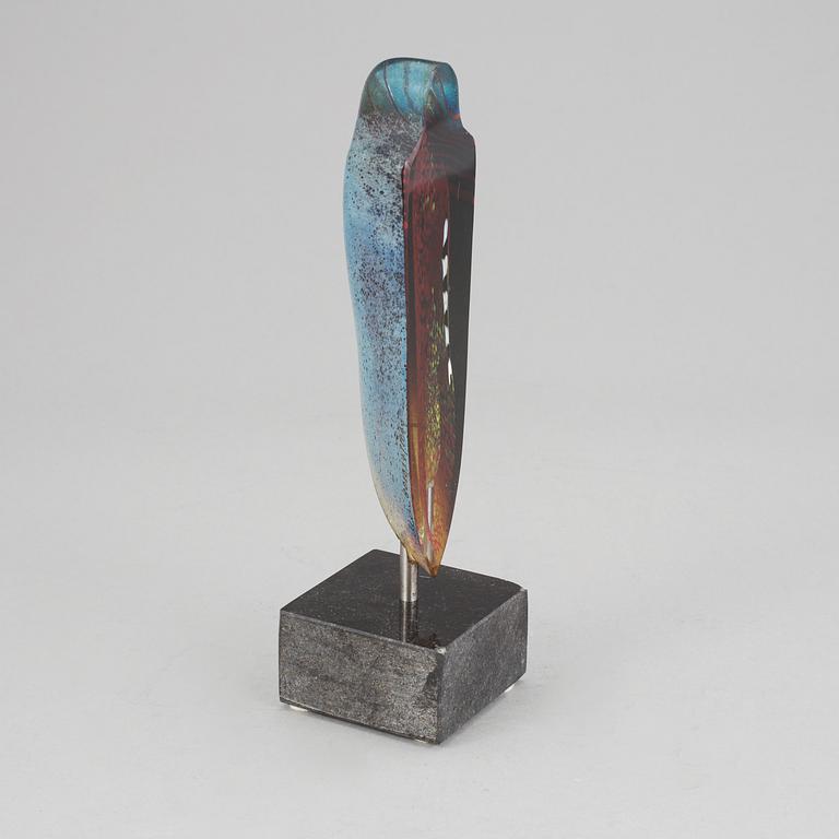 SKULPTUR, glas, Bertil Vallien, Kosta Boda Atelier. Numr 801?17/1000. Dat -91.