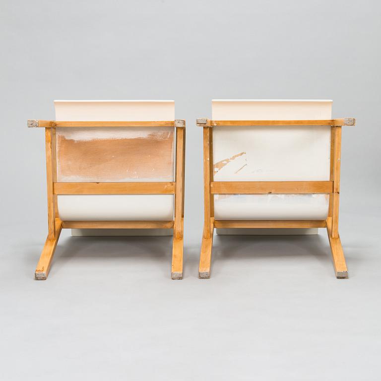 Alvar Aalto, a pair of '403' armchairs for Artek.