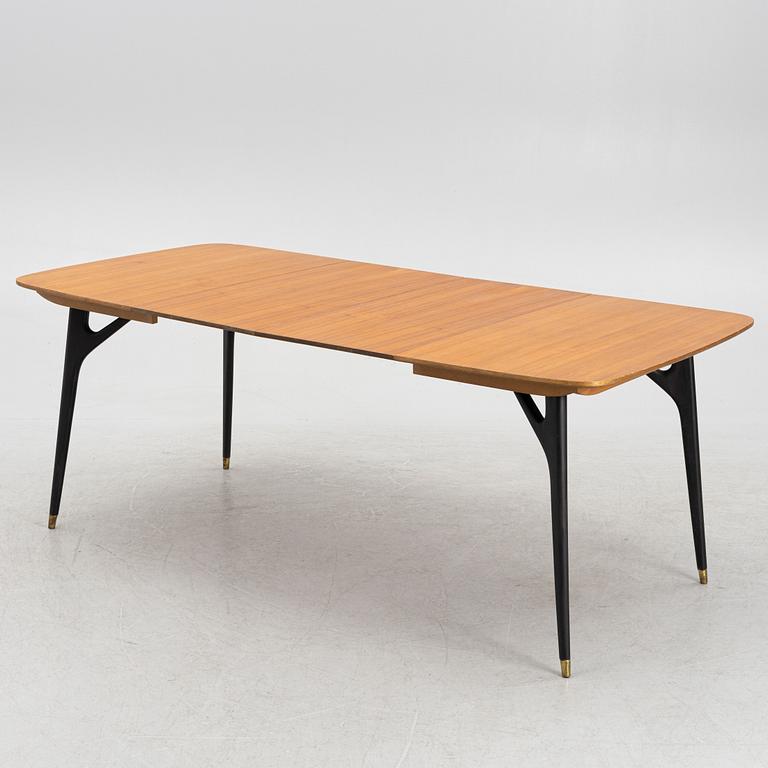 Dining table, mid-20th Century.
