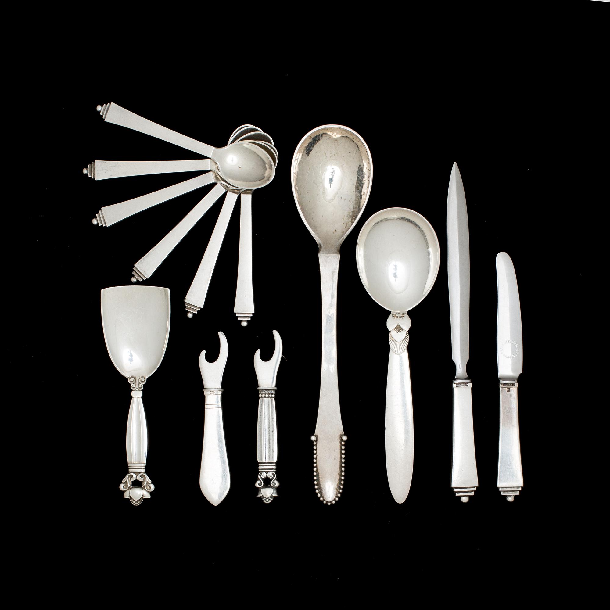 PARTI GEORG JENSEN, 13 delar. Silver, Danmark. Tot ca 240g.