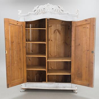 GARDEROB / KLÄDSKÅP, sent 1800-tal.