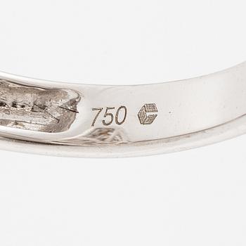 Ring in 18K white gold set with brilliant-cut diamonds,.