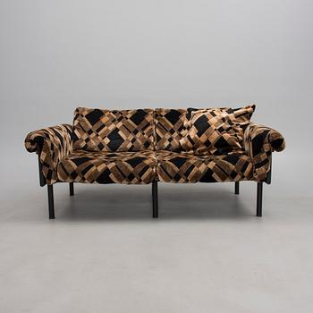 YRJÖ KUKKAPURO, soffa, "Ateljé", Haimi, 1960-tal.