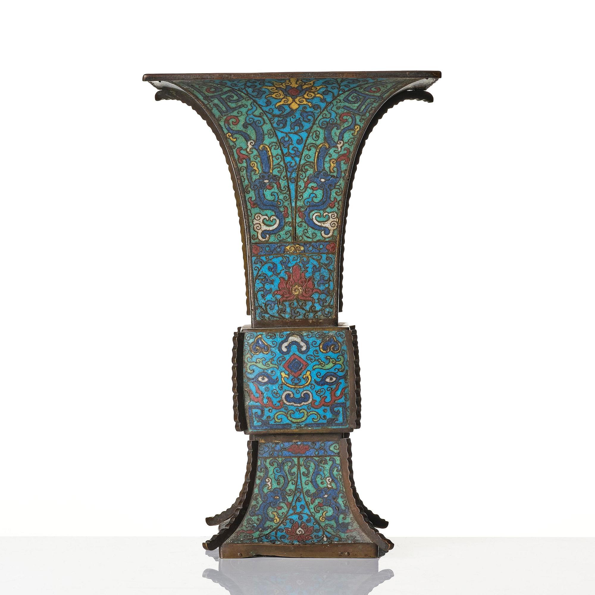 An archaistic cloisonné enamel vase, Gu, late Ming dynasty (1368-1644).