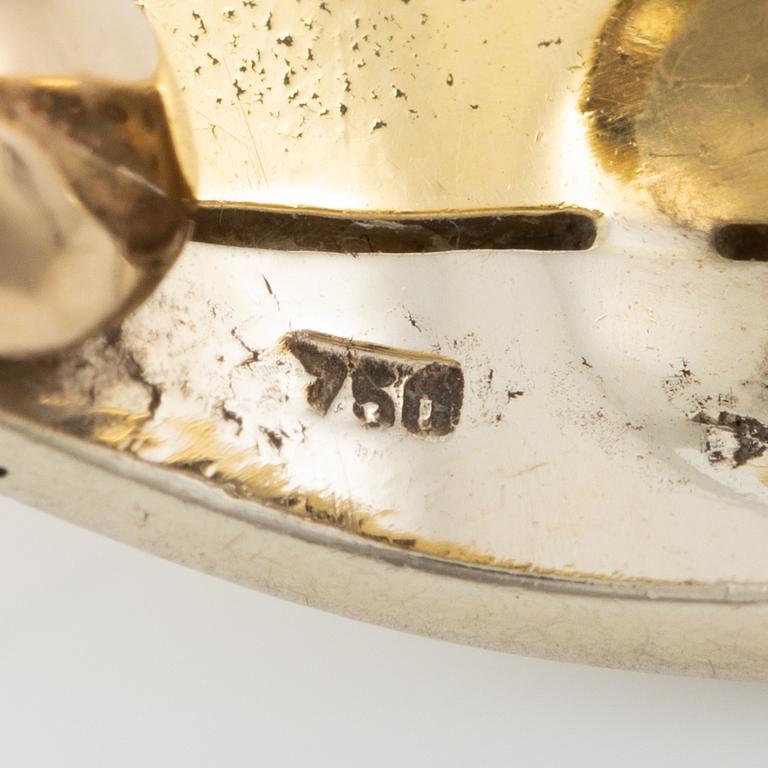 Ring in 18K gold in two colours with eight-cut diamonds.