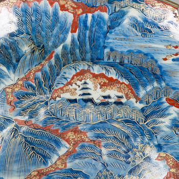 Praktfat, 2 st, porslin, Japan 1900-talets mitt.