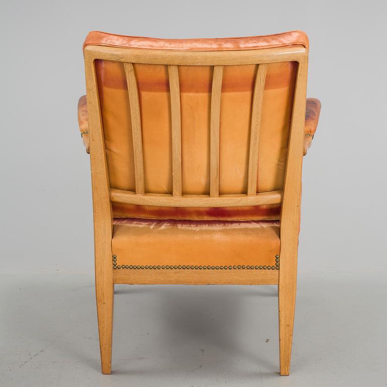 KARMSTOL, modell 868, Josef Frank, Firma Svenskt Tenn.