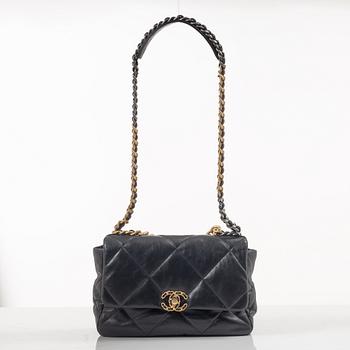 Chanel, bag, "19 Medium Flap Bag".
