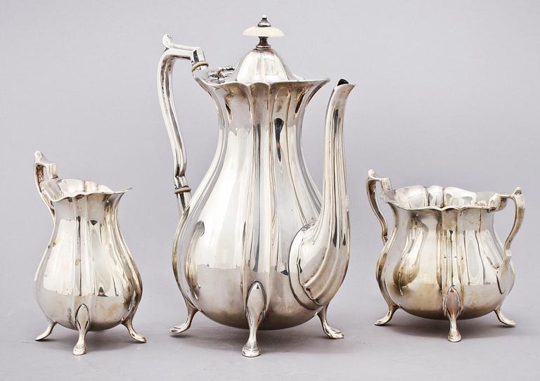 KAFFESERVIS, 3 delar, silver, GAB, Stockholm, 1920. Tot. v. 1068 g.