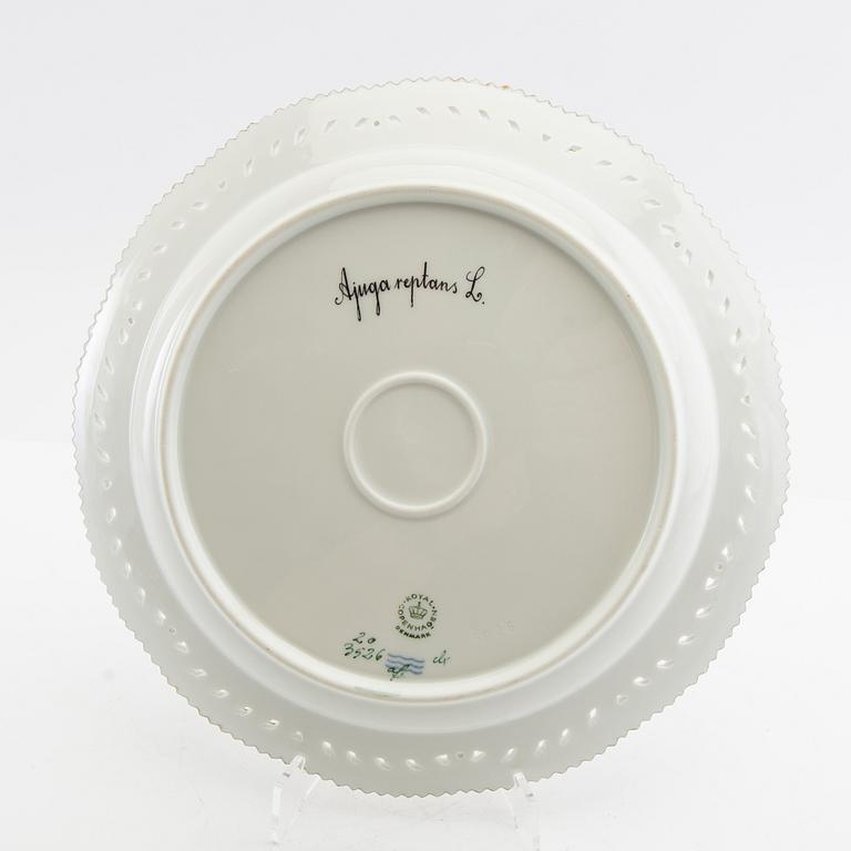 Tallrik Flora Danica Royal Copenhagen Danmark porslin.