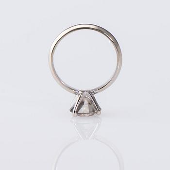 RING, 14K vitguld, briljantslipad diamant ca. 2,75 ct. Vikt 3,5 g.