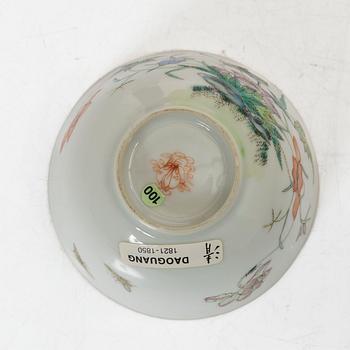 Kopp, porslin, Kina, Qingdynastin, sen Qingdynasti/omkring 1900.