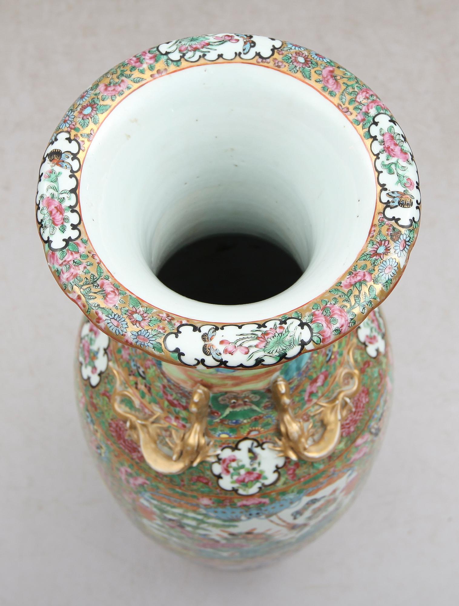 GOLVURNA, porslin, Kina, Kanton, 1800-talets mitt.