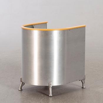 Mats Theselius, fåtölj, "Aluminium", Källemo, formgiven 1990.