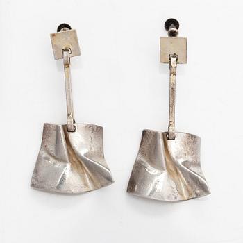 Björn Weckström, A pair of sterling silver earrings "Galactic wind". Lapponia 1972.