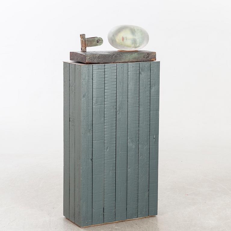 Bertil Vallien, skulptur, vilande huvud, "Resting head", Kosta Boda, unik.