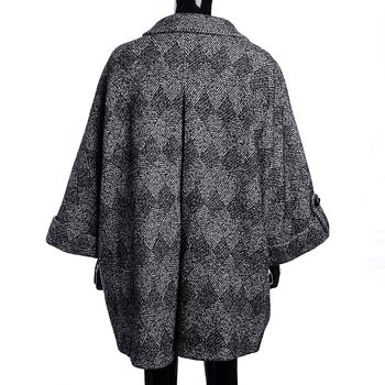 JACKA, Diane von Furstenberg.