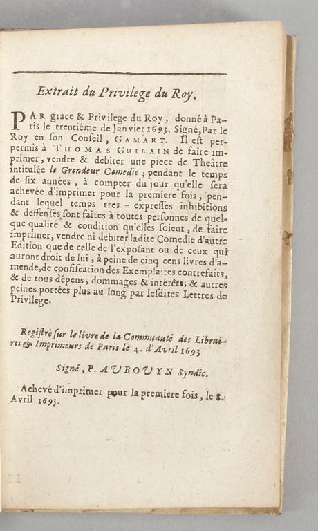 BÖCKER, 2 st, "Le Grondeur, comedie", Paris 1693 resp "Compendiose notizie dei fatti a`armi...Carlo VI..", Utrecht 1751.