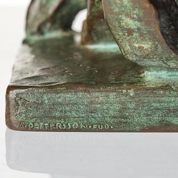 Jussi Mäntynen, "The Lynx vent danger".