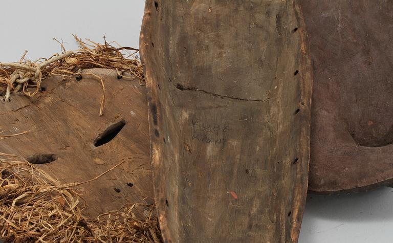 MASKER, 3 st, troligen Afrika, 1900-tal.