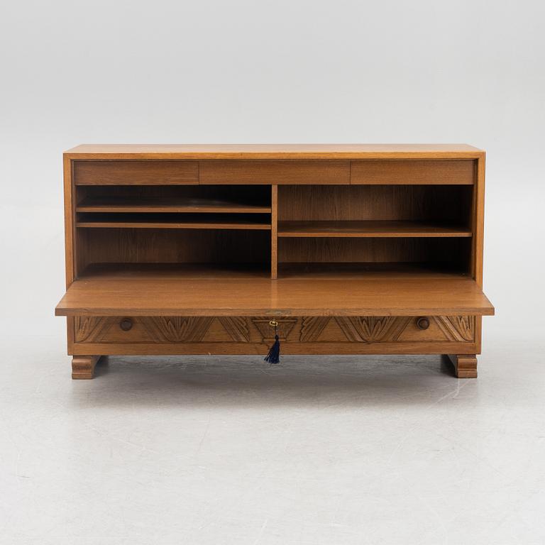 sideboard, Stockholm 1935.