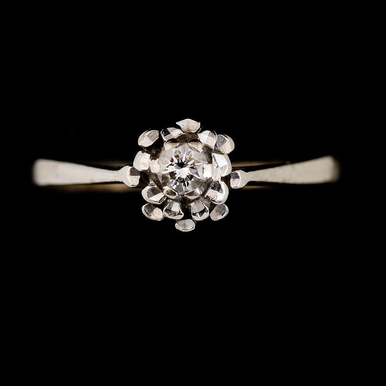 RINGAR, 2 st, 18K vitguld, diamanter.