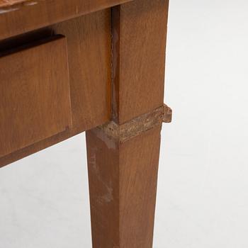 An mahogany veneered Empire style library table by Lorentz Wilhelm Lundelius Stockholm 1818-1857.