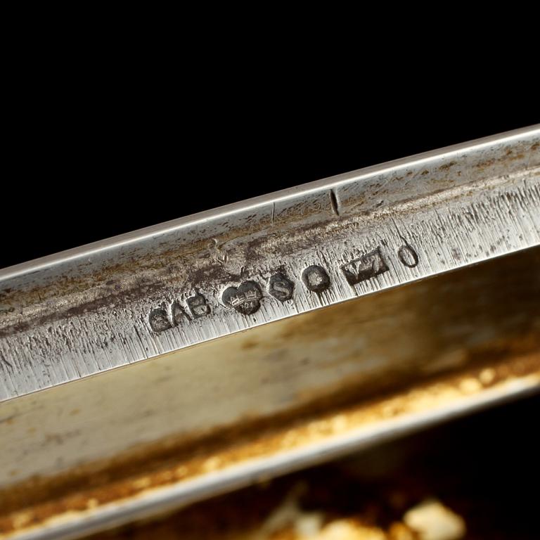 DOSOR, 5 st, silver, delvis låghaltigt, 1800-tal respektive 1900-tal. Vikt 210 g.