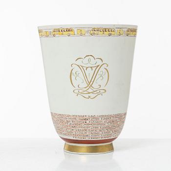 Wilhelm Kåge, a 'Carrara', stoneware vase, Gustavsberg 1952.